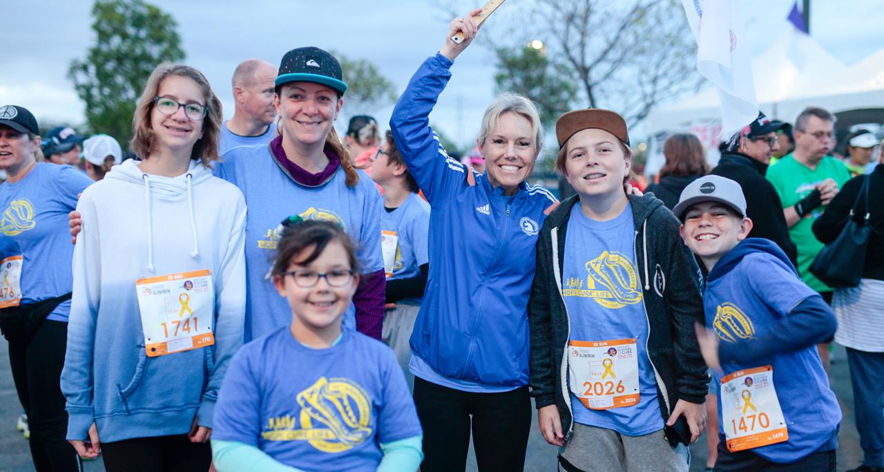 Reaching for the Cure Team in Blue