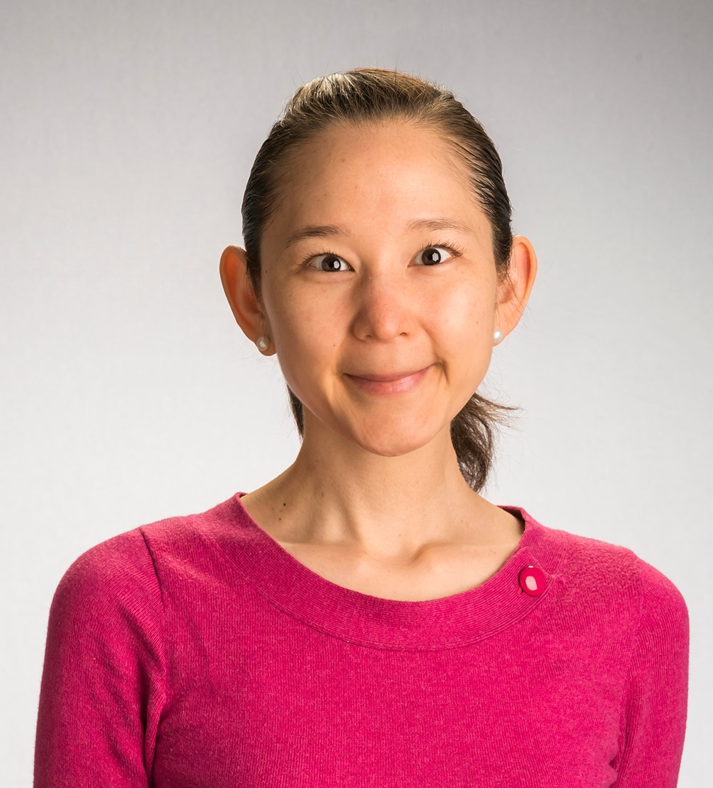 Liou, Angela_headshot