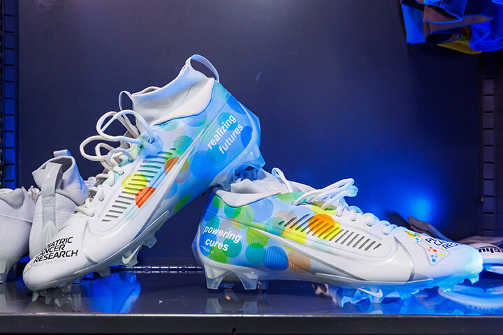 Chargers QB Justin Herbert's PCRF style football cleats
