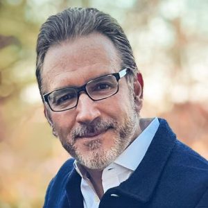 Glenn-Llopis-Headshot Glenn-Llopis-Headshot